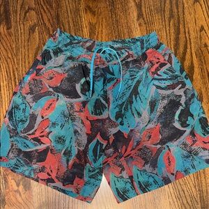 Lululemon Men's Shorts water/athletic
